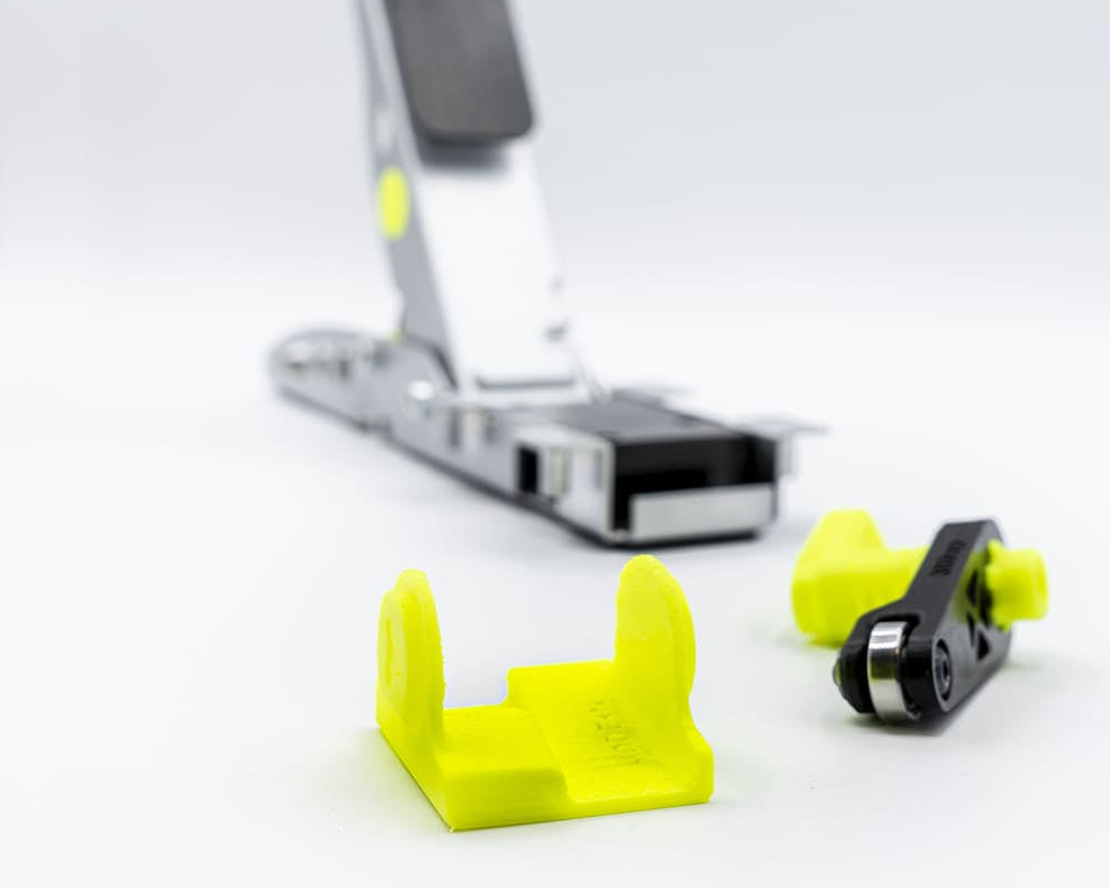 Fanatec CSL – Throttle / Clutch PRO Kit [CSL Pedals] (PC, PS, XBox)